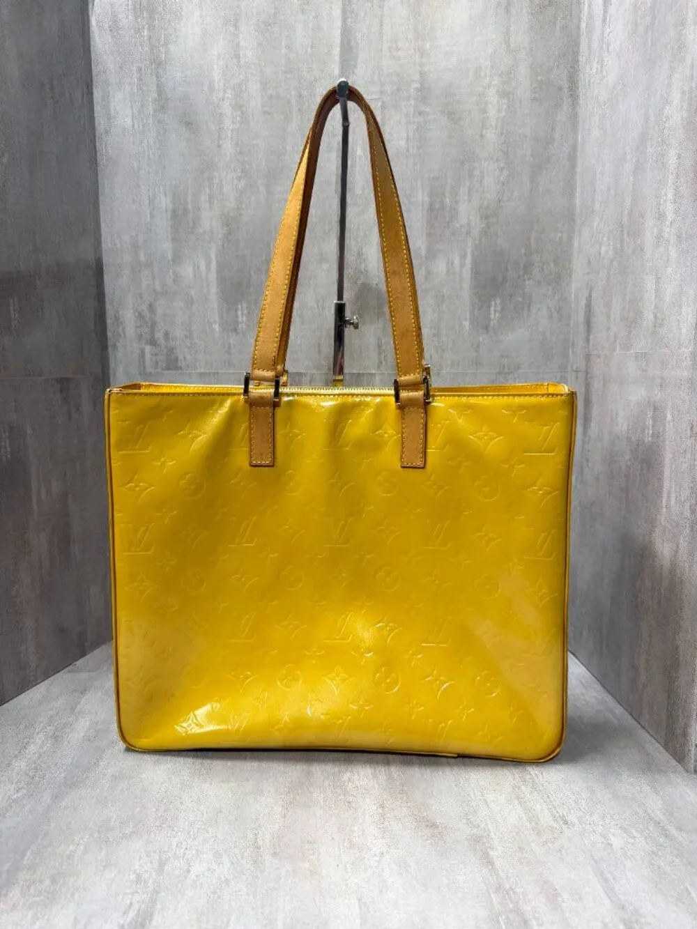 Louis Vuitton Houston Monogram Vernis Yellow Patent_Leather Tote Bag